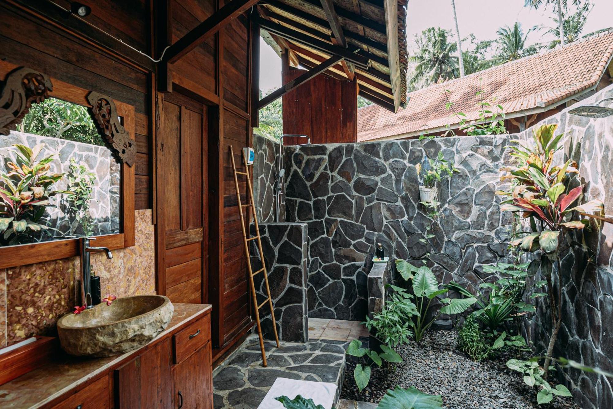 Wooden House Candidasa Мангис Экстерьер фото
